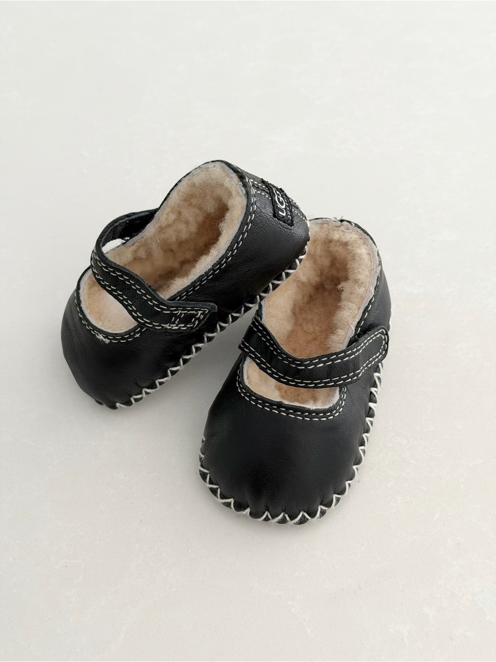 Authentic UGG Australia Baby Honey B Mary Jane Booties • Size S / 6-12M